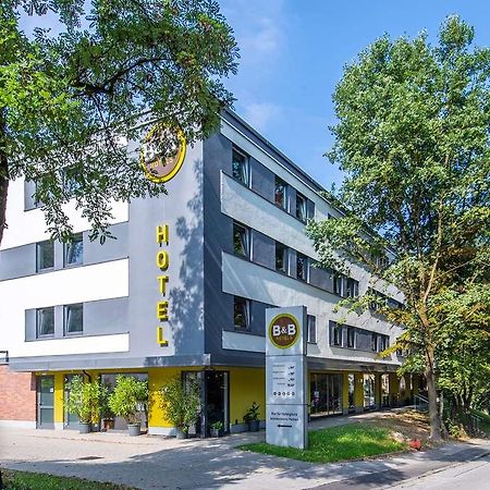 B&B Hotel Passau Adlkofen ภายนอก รูปภาพ